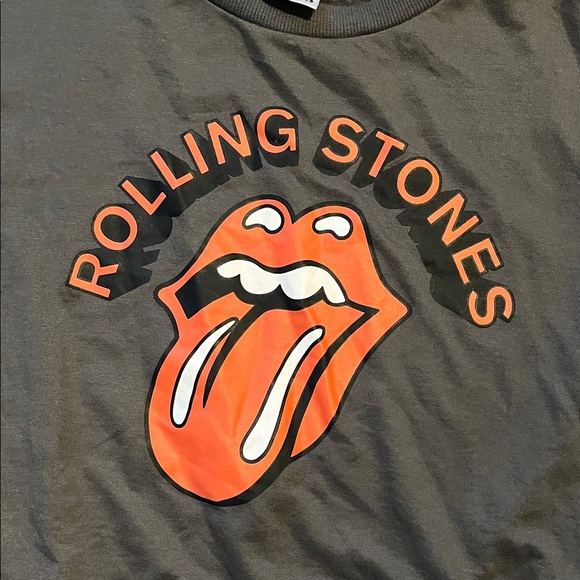 the Rolling Stones Black Long Sleeve Cropped Sweatshirt with Red Logo - Picture 2 of 5